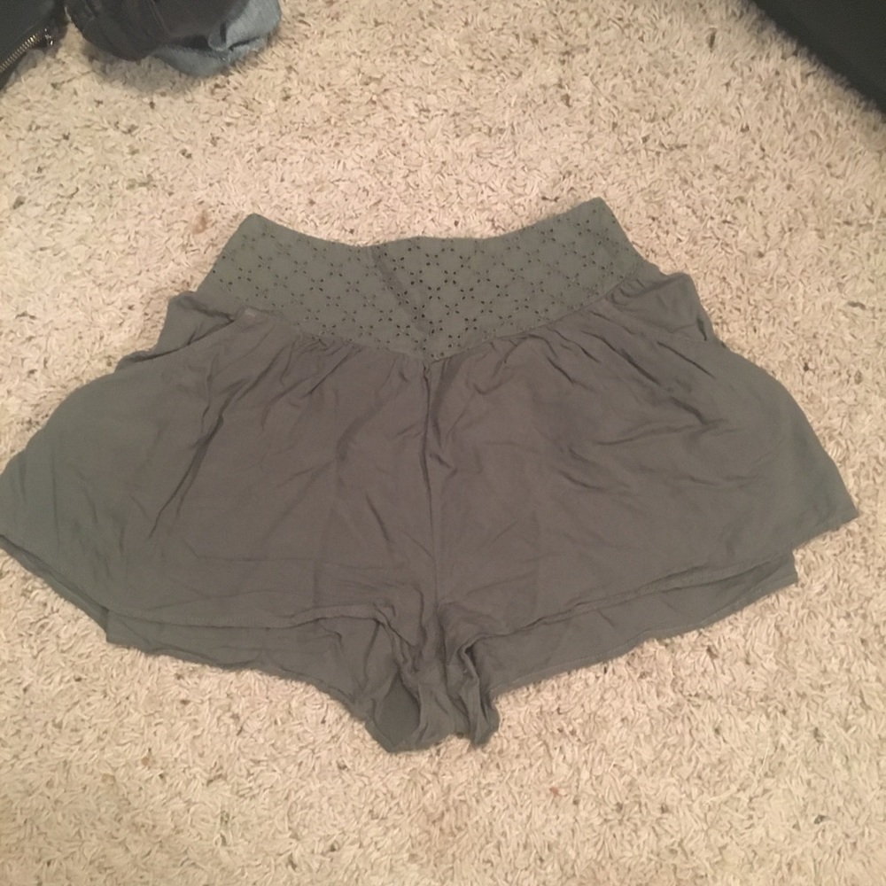 Olive green high wasted shorts